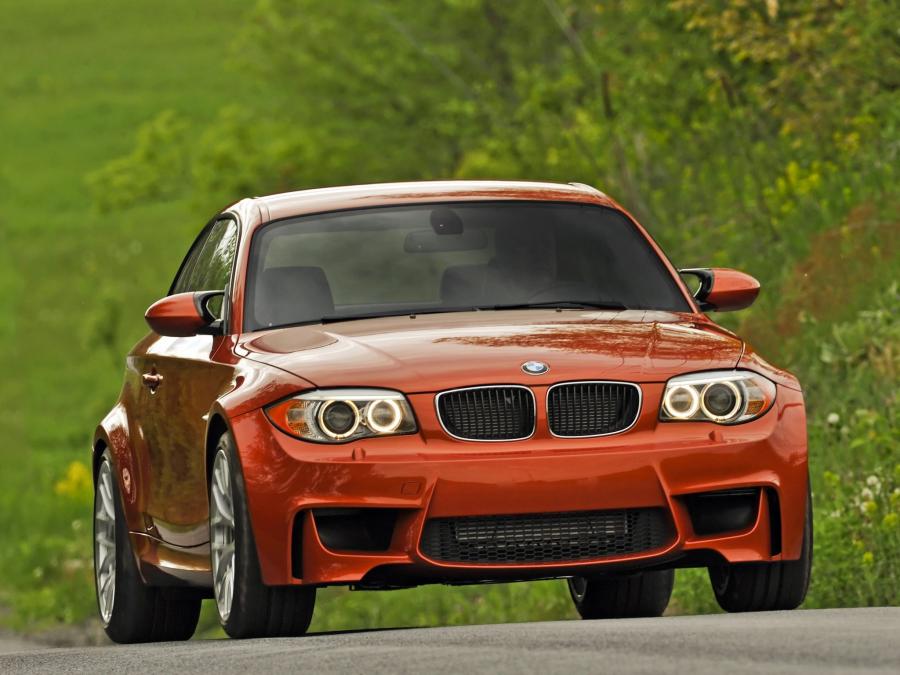  BMW 1-Series M Coupe 2011 года  (US) (фото 6 из 30)